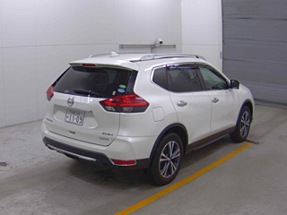 NISSAN X-TRAIL 2019