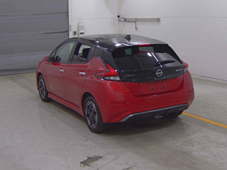 NISSAN LEAF 2022
