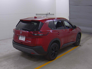 NISSAN X-TRAIL 2024
