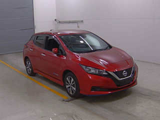 NISSAN LEAF 2019