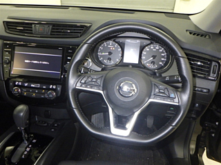NISSAN X-TRAIL 2020