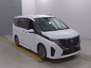 NISSAN SERENA 2023