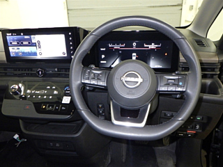 NISSAN SERENA 2023