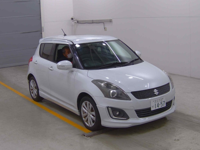 SUZUKI SWIFT 2014