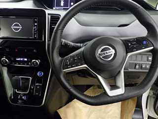 NISSAN SERENA 2021