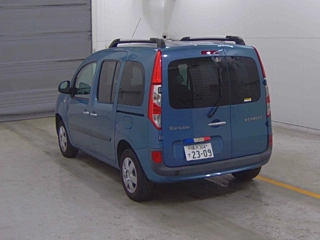 NISSAN SERENA 2017