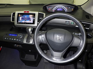 HONDA FREED 2016