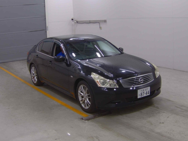 NISSAN SKYLINE 2009