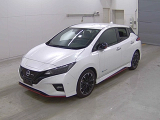 NISSAN LEAF 2022