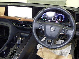TOYOTA CROWN CROSSOVER 2023