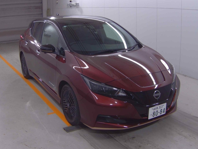 NISSAN LEAF 2023