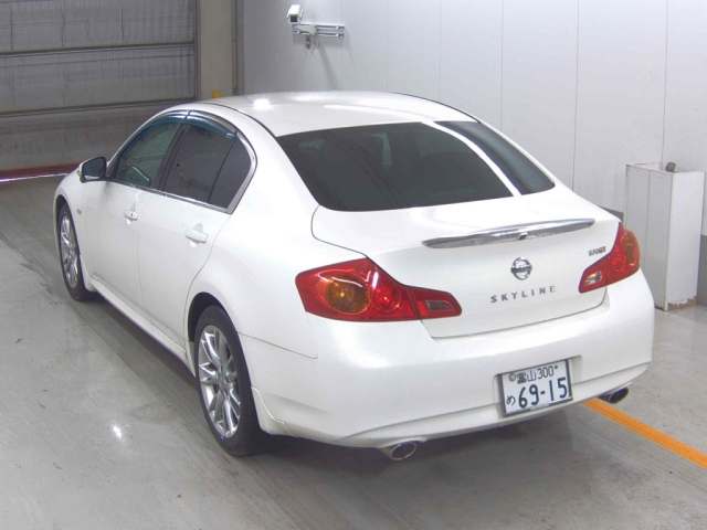 NISSAN SKYLINE 2012