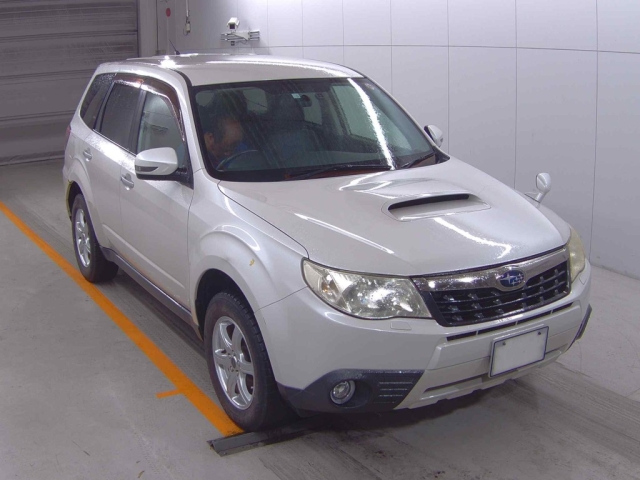 SUBARU FORESTER 2012