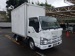 ISUZU ELF 2008