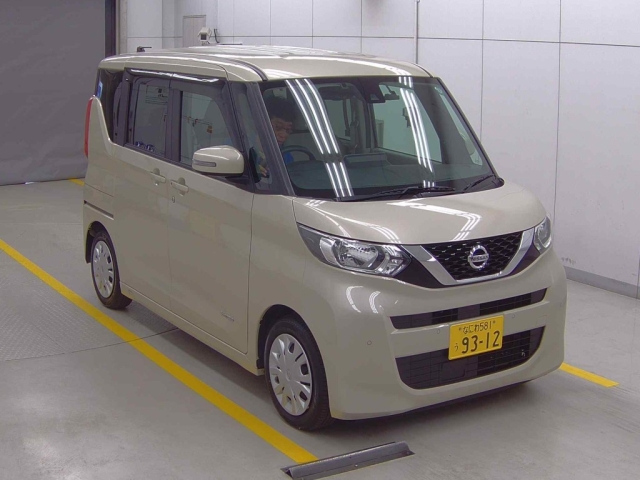 NISSAN ROOX 2021