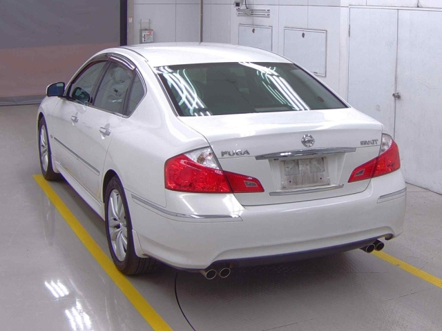 NISSAN FUGA 2008