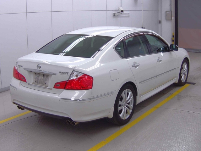 NISSAN FUGA 2008