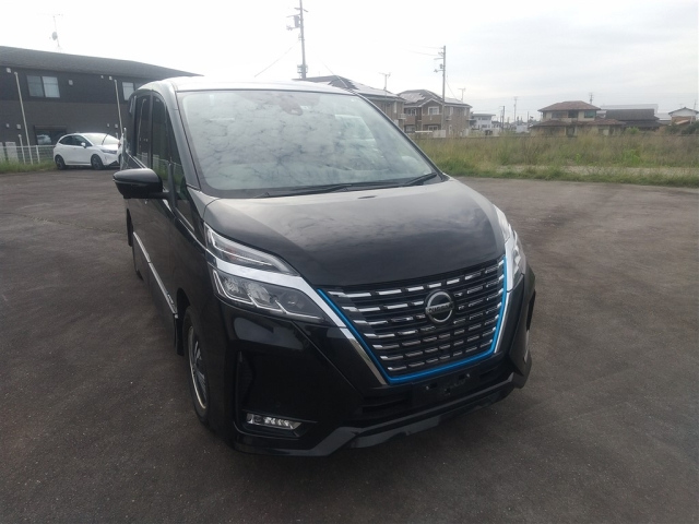 NISSAN SERENA 2022