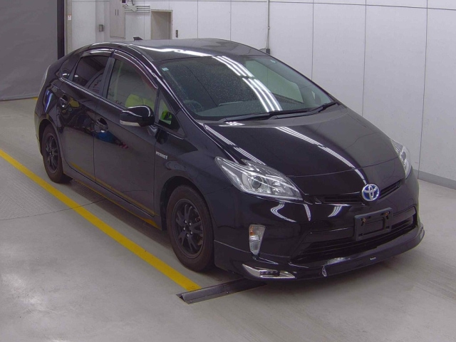 TOYOTA PRIUS 2012