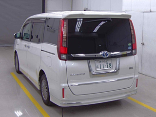 TOYOTA ESQUIRE 2015