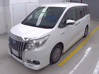 TOYOTA ESQUIRE 2015