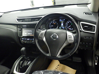 NISSAN X-TRAIL 2016