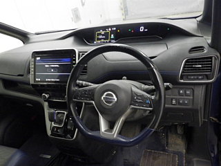 NISSAN SERENA 2020