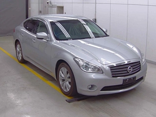 NISSAN FUGA 2012