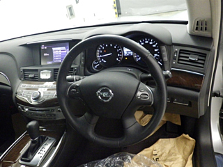 NISSAN FUGA 2012