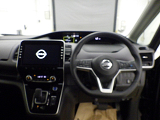 NISSAN SERENA 2020