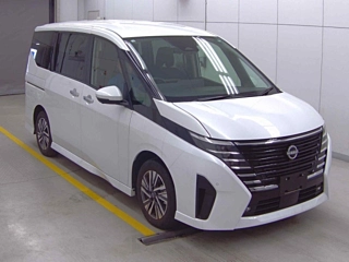 NISSAN SERENA 2023