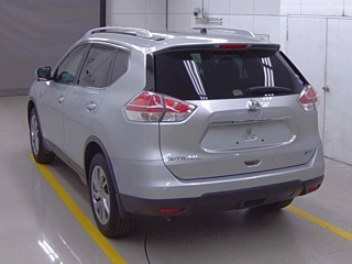 NISSAN X-TRAIL 2017