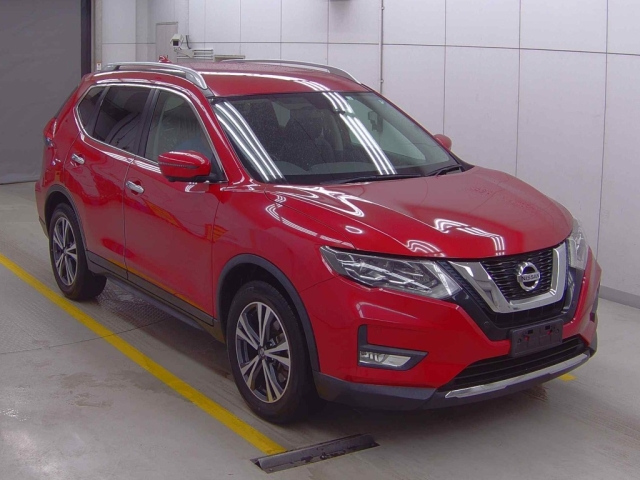 NISSAN X-TRAIL 2018