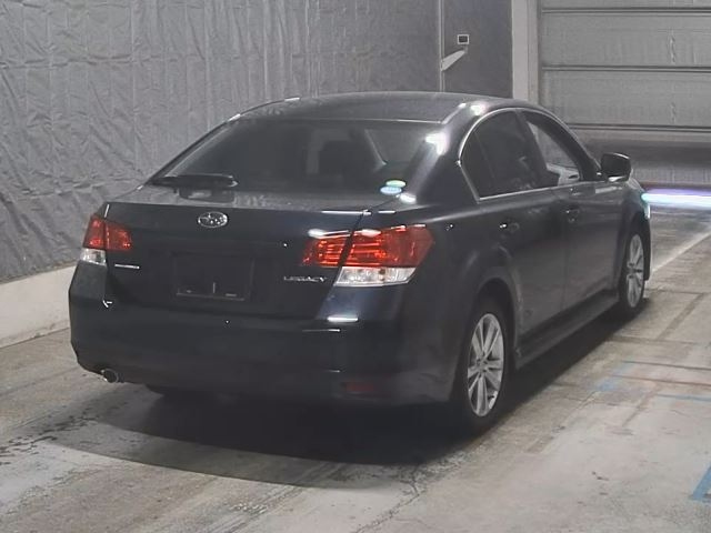 SUBARU LEGACY B4 2013