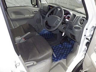 SUZUKI EVERY 2023