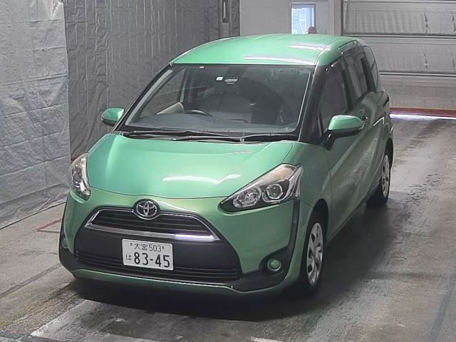 TOYOTA SIENTA 2017