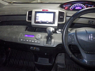 HONDA FREED 2014