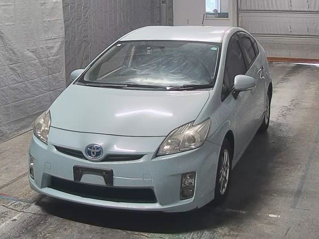 TOYOTA PRIUS 2010