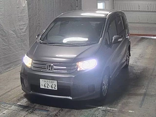 HONDA FREED 2013