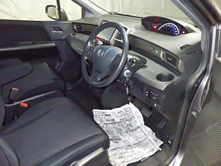 HONDA FREED 2013