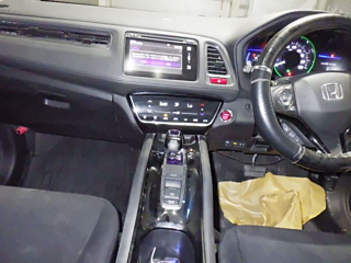 HONDA VEZEL 2015