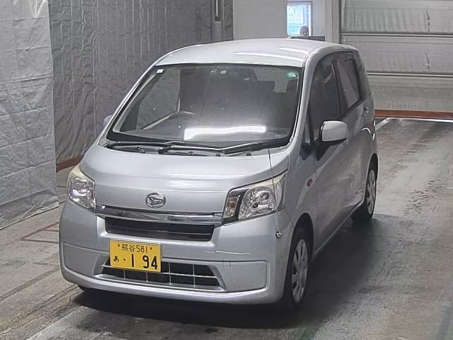 DAIHATSU MOVE 2013