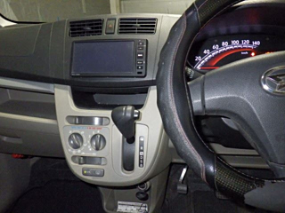 DAIHATSU MOVE 2013
