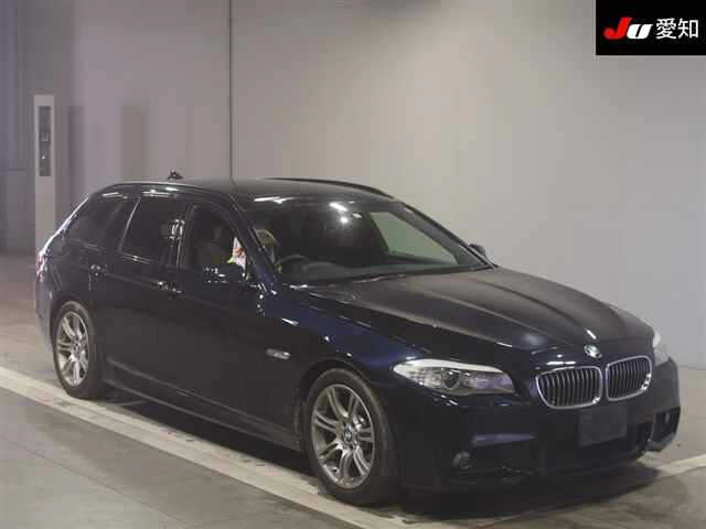 BMW 5 SERIES 2012