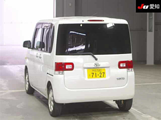 DAIHATSU TANTO 2010