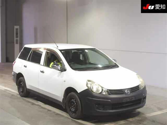 NISSAN AD 2009