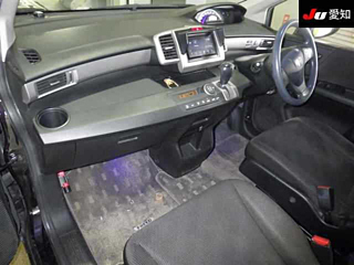 HONDA FREED 2012