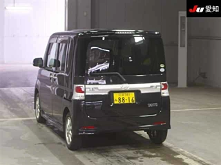 DAIHATSU TANTO 2008