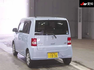 TOYOTA PIXIS SPACE 2011