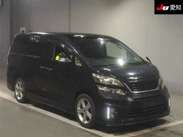 TOYOTA VELLFIRE 2010